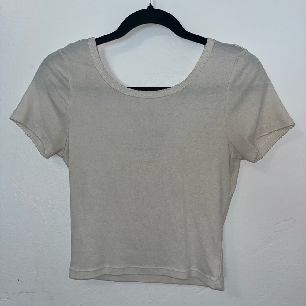 White Cotton On Cropped T Shirt Size Medium